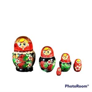 Russian Wooden Nesting Dolls Set of 5 Hand Painted Strawberries Vintage